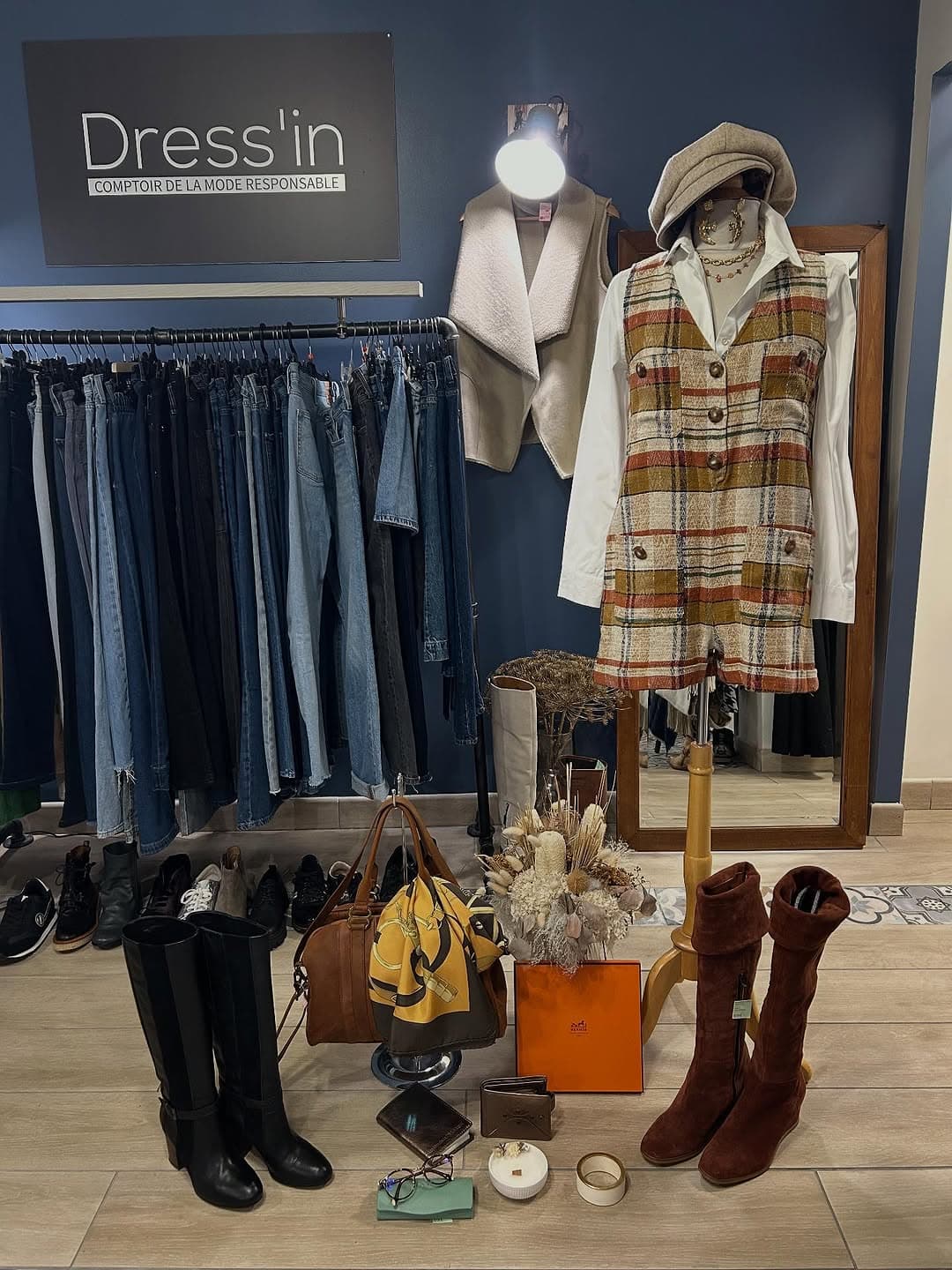 Robe Chasuble Carreaux Casquette Boite Hermes